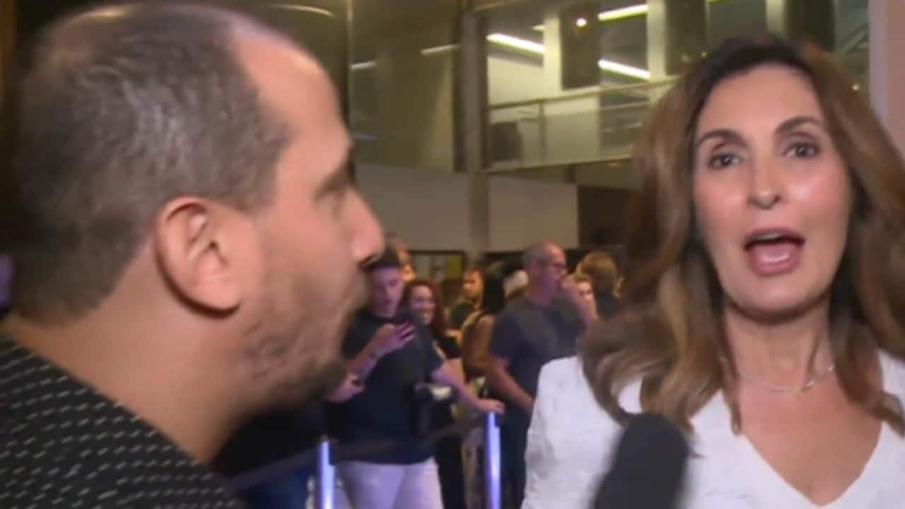 Video Durante estreia de filme Fatima Bernardes se ‘recusa a