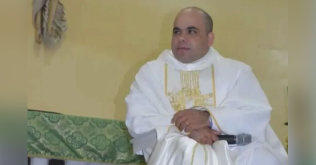 Onde está o padre Fernando? Religioso despareceu no sul da Bahia 31 FN+