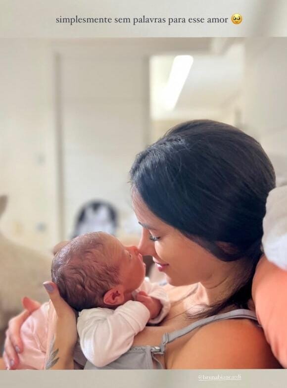 Bruna Biancardi aparece pela primeira vez com Mavie após separação de Neymar 31 Bruna Biancardi aparece pela primeira vez com Mavie apos separacao