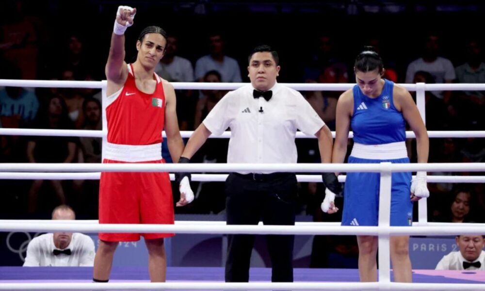 Boxeadora abandona luta aos 46 segundos: “Injusto” 37 1722545101 angela carini azul 1000x600.jpg