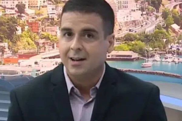 Apresentador do SBT é Acusado em Suposto ‘Golpe do PIX’ de Doações, Diz Site... 31 Apresentador do SBT e Acusado em Suposto ‘Golpe do PIX.jpg