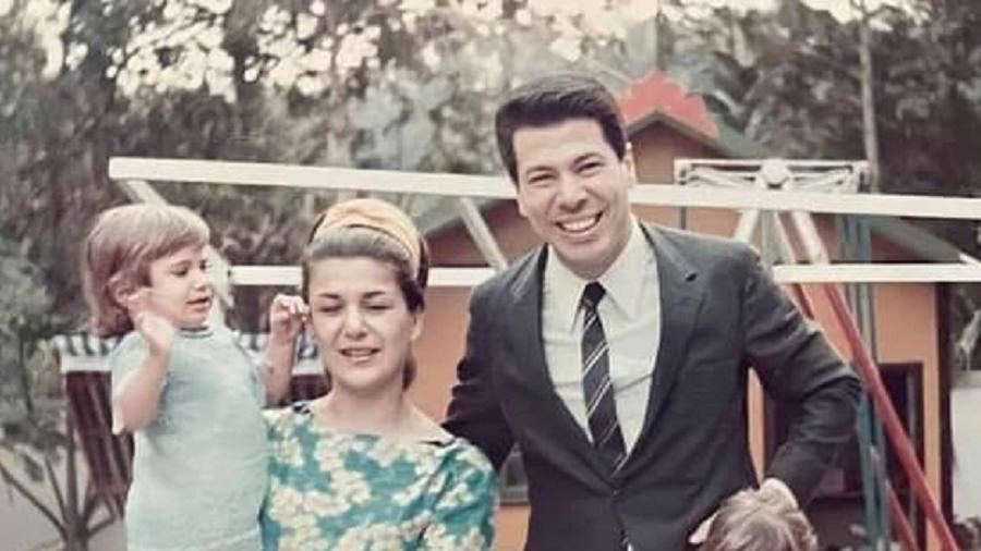 Cidinha Abravanel: A História da Primeira Esposa de Silvio Santos Mantida em Segredo por Décadas 31 Cidinha Abravanel A Historia da Primeira Esposa de Silvio Santos.jpg