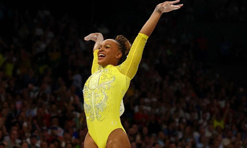 Em disputa forte com Biles, Rebeca Andrade ganha a prata no individual geral em Paris 37 rebeca andrade 1000x600.jpg