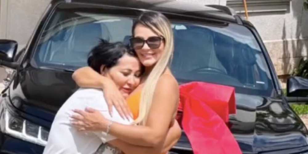 Mãe de Deolane Bezerra também é presa em operação policial 37 mae de deolane bezerra.jpg
