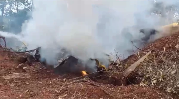 1728823831 722 piloto falece em queda de aviao em Minas Gerais familiares