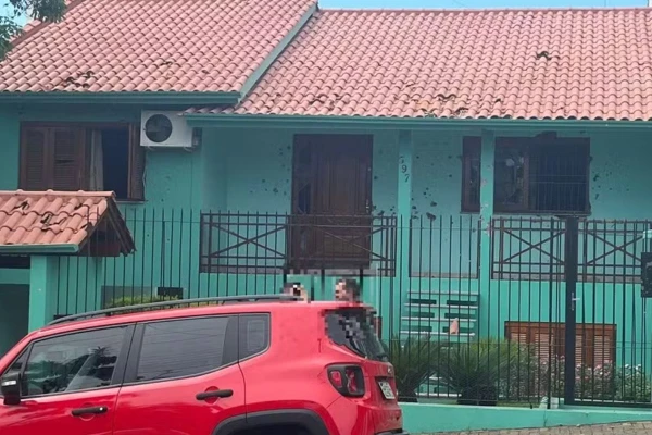 1729716495 951 Imagens de como ficou a casa em Novo Hamburgo apos