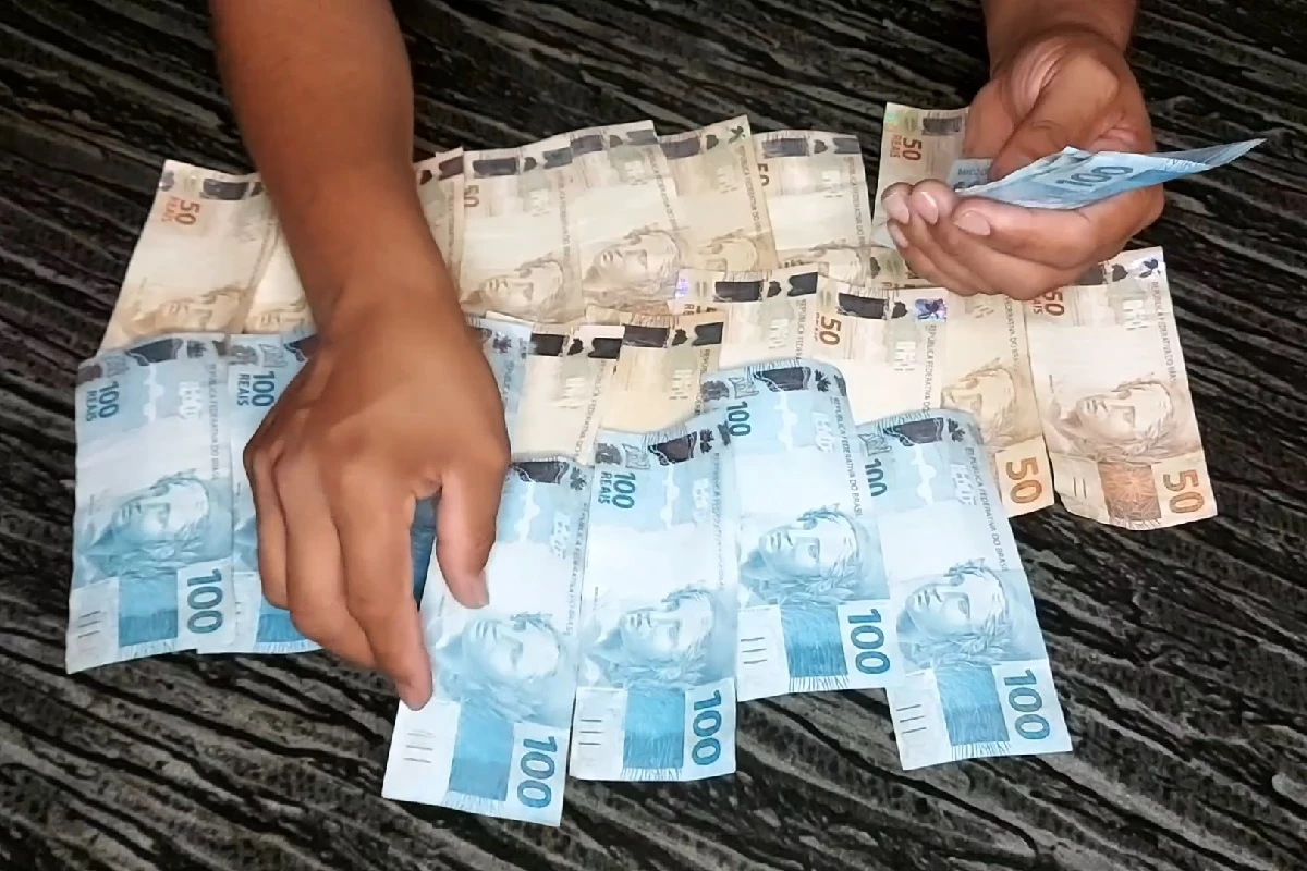 Novo salário mínimo aumenta para R$ 1.844,40 e faz a alegria de trabalhadores e trabalhadoras catarinenses 31 1News Brasil