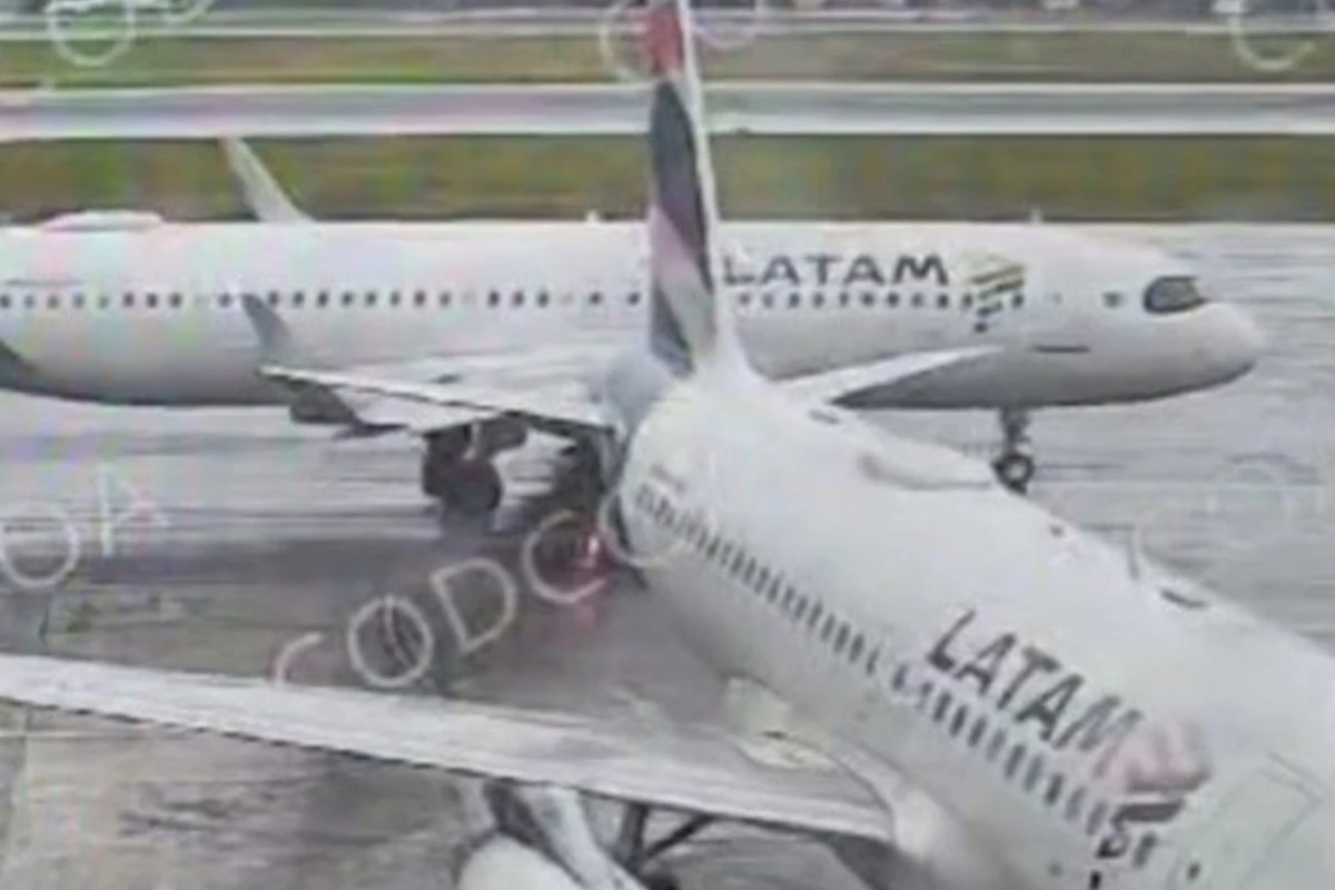 Aviões da Latam se chocam no Aeroporto de Congonhas; vídeo da colisão e áudio do piloto para os passageiros 31 1News Brasil