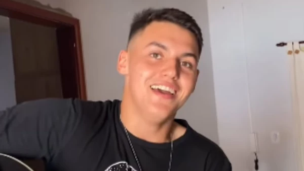 Cantor sertanejo perde a vida em grave acidente o carro