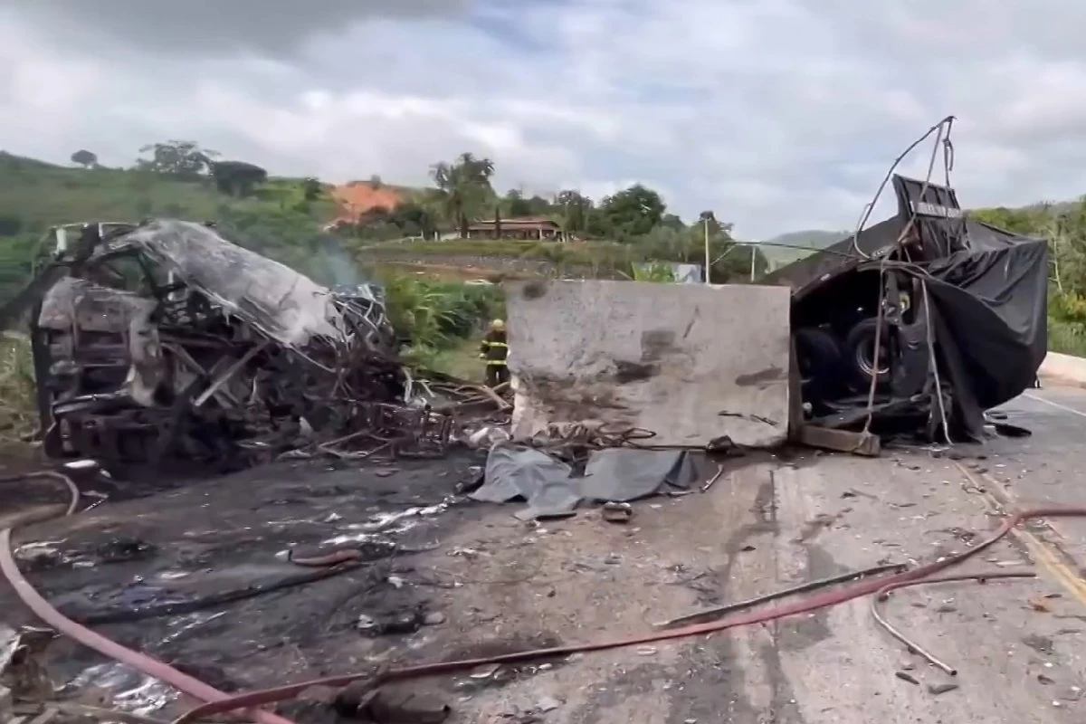 Empresa responsável pelo ônibus com 38 vítimas fatais em Teófilo Otoni se manifesta pela primeira vez 31 1News Brasil