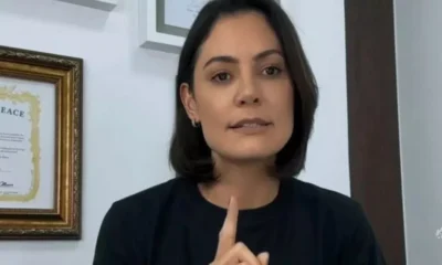 Michelle rebate colunista do jornal O Globo Fonte furada.webp