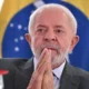Pesquisa aponta que a popularidade de Lula esta despencando.webp