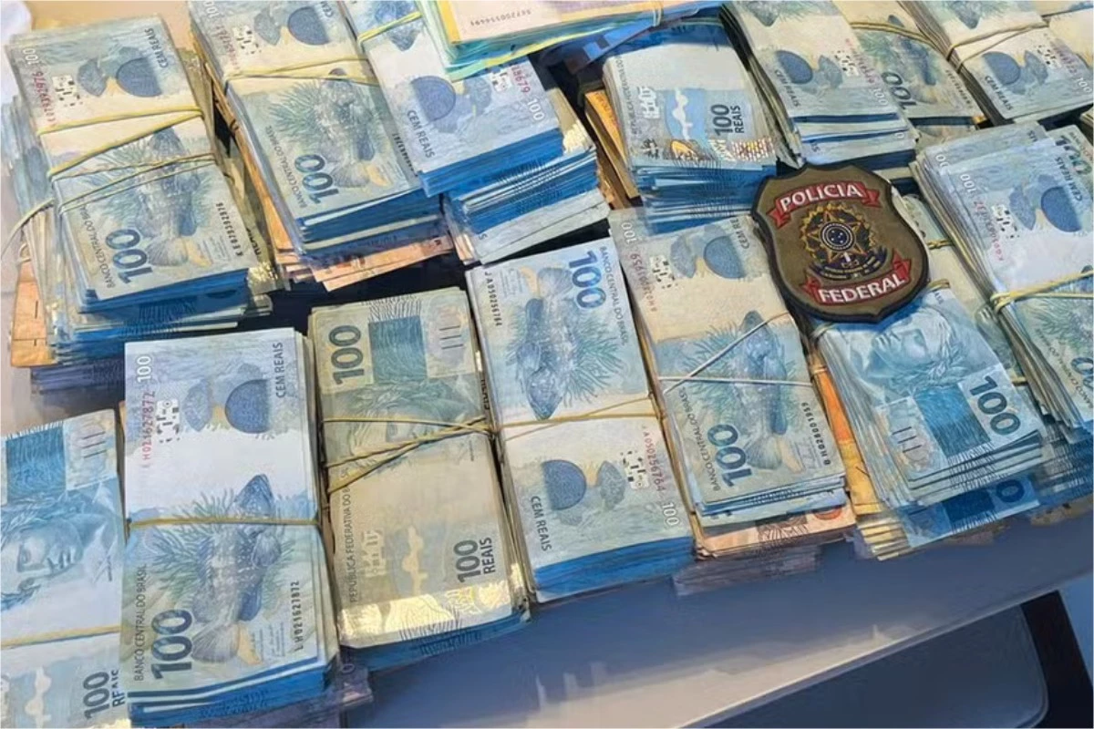 Vereador joga dinheiro pela janela e Polícia Federal corre para recuperar tudo 31 1News Brasil