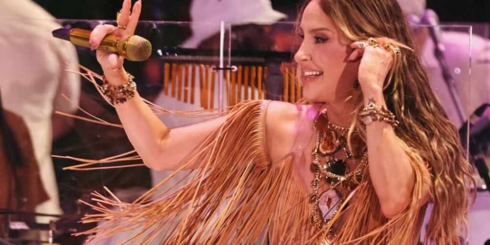 Claudia Leitte processada por saudar Jesus em vez de Iemanjá 31 claudia leitte.jpg