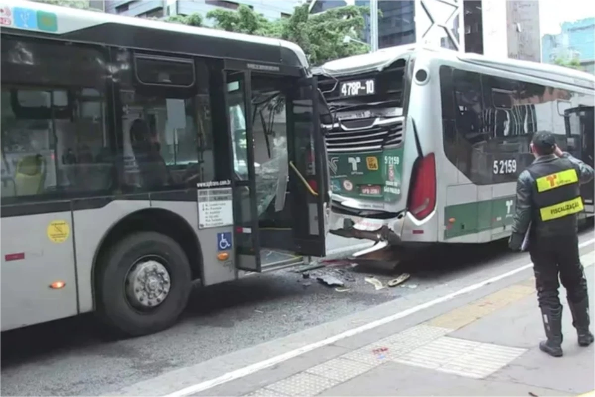 acidente entre dois ônibus deixa vários feridos em São Paulo 31 1News Brasil