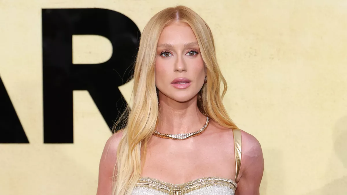 Apos ficar loira Marina Ruy Barbosa exibe novo visual.webp