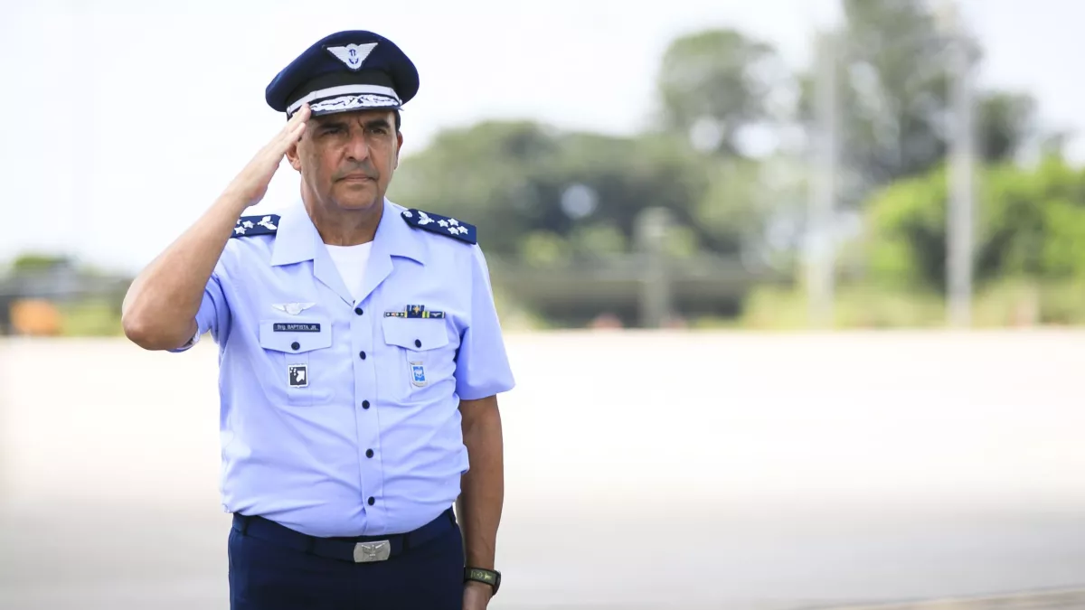 Ex chefe da FAB disse que sofreu pressao por nao.webp