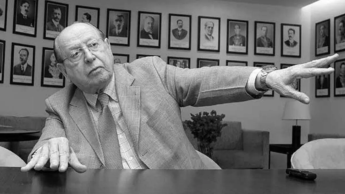Morre o academico Evanildo Bechara aos 97 anos.webp