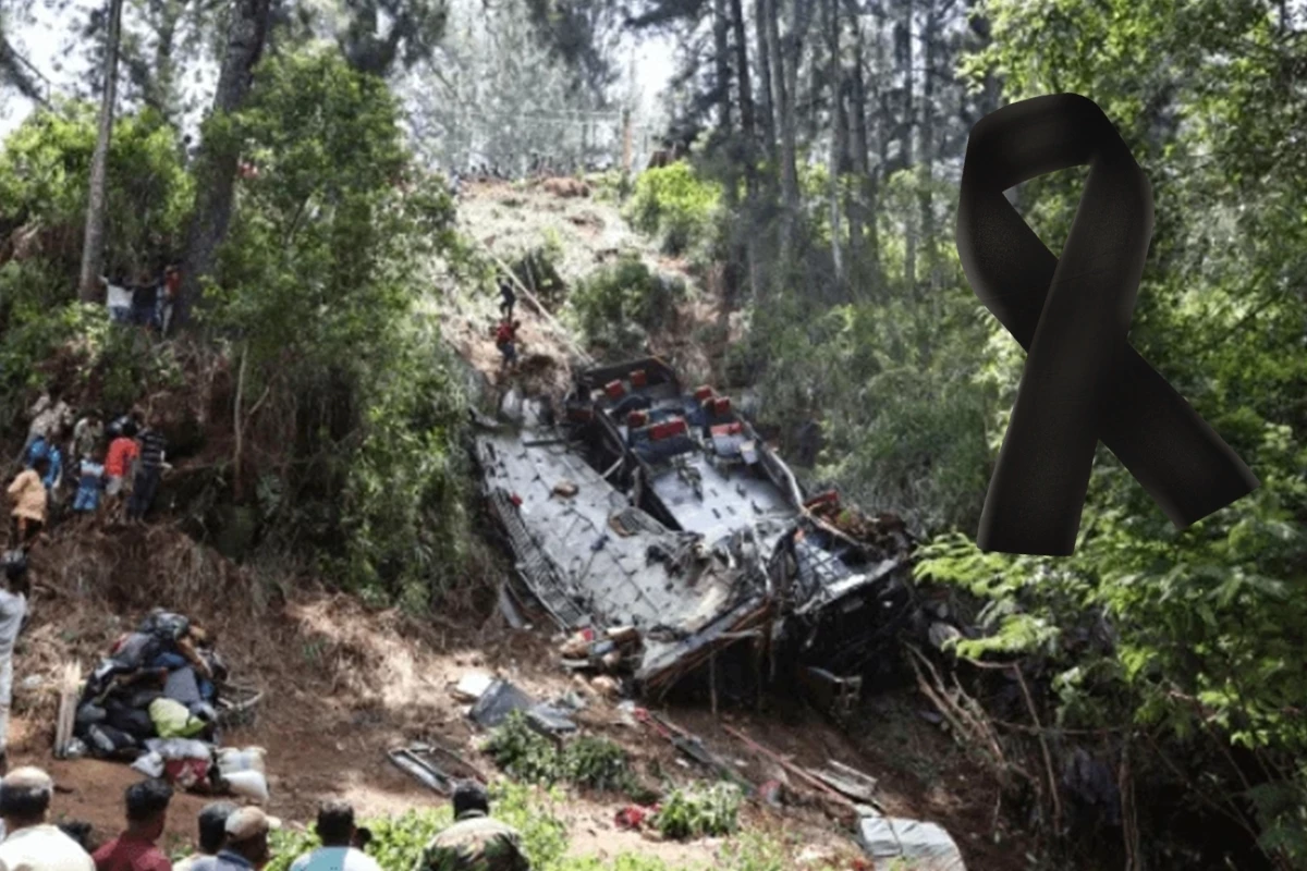 Ônibus cai em penhasco com 50 passageiros à bordo e muitas mortes são confirmadas 31 1News Brasil
