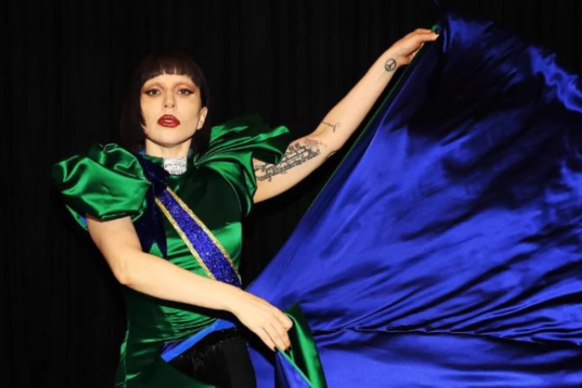 Paes comemora arrecadação astronômica no show de Lady Gaga no Rio 30 1News Brasil