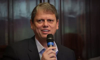Tarcisio lidera cenarios de 1o turno para governo de SP.webp