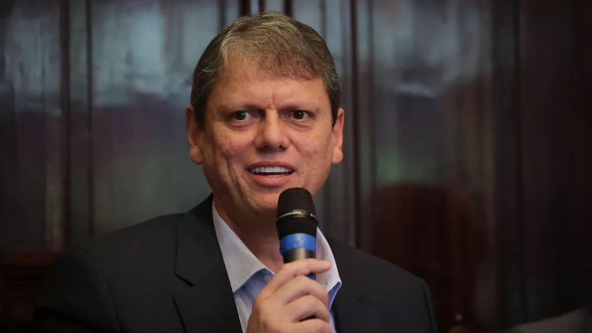 Tarcisio lidera cenarios de 1o turno para governo de SP.webp
