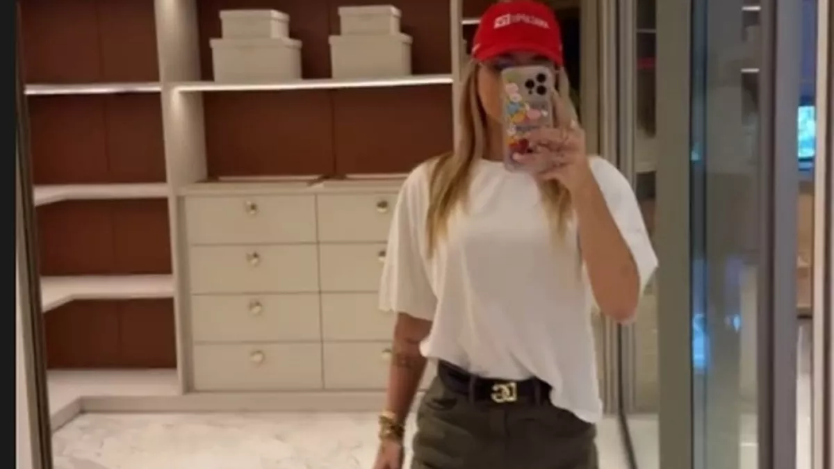 Virginia mostra detalhes de closet luxuoso.webp