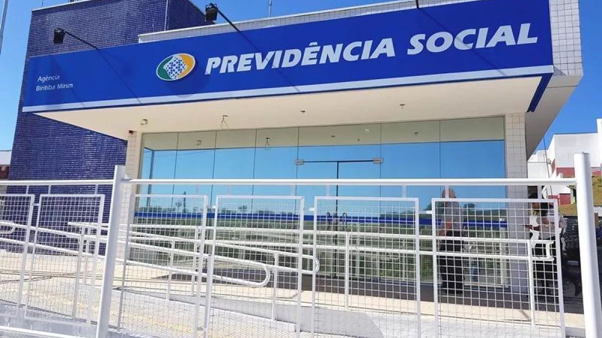 governo prepara bloqueio no orcamento para bancar ressarcimentos.webp
