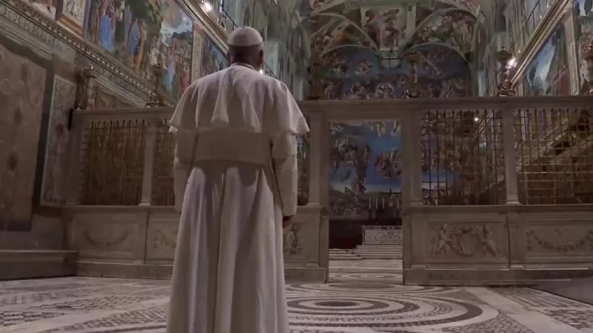 papa Leao XIV visita Capela Sistina local onde aconteceu conclave.webp
