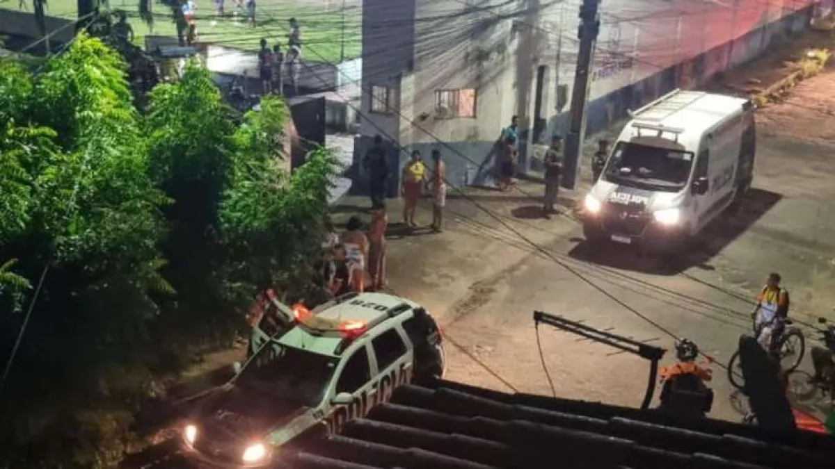 quatro homens sao mortos em campo de futebol no Ceara.webp