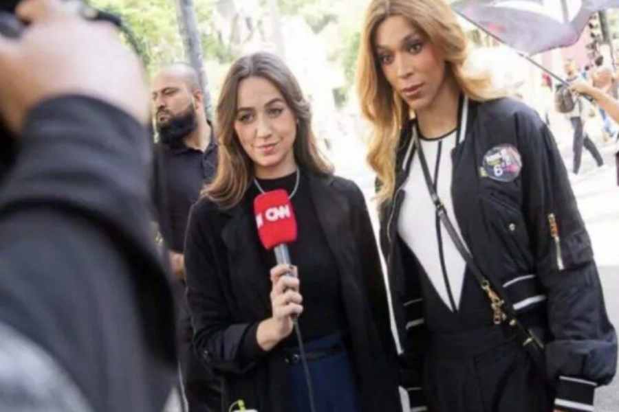 Repórter da CNN é furtada durante cobertura de ato do Psol em São Paulo 31 reporter da cnn e furtada durante cobertura de ato do psol.jpg