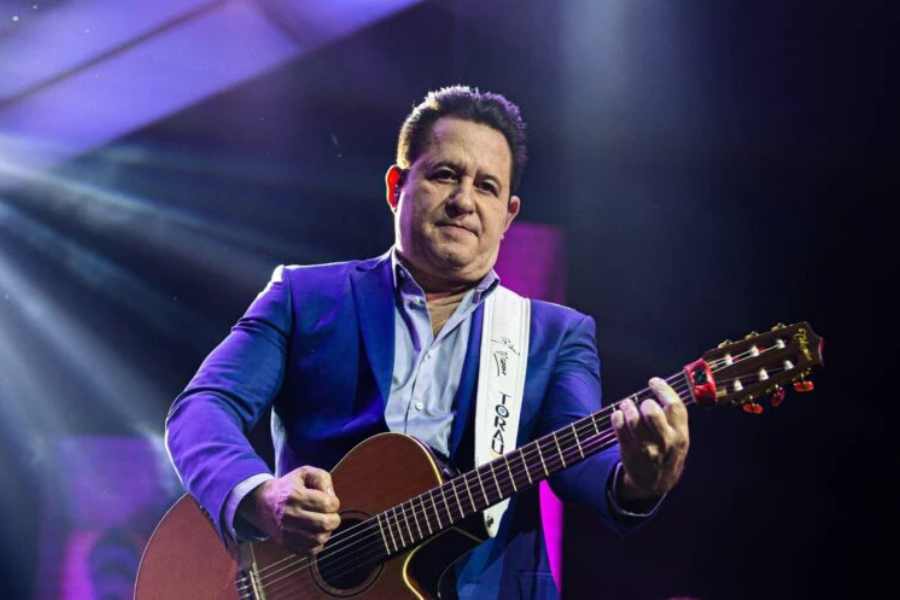 Marrone teve 5 costelas trincadas e passou por cirurgia após queda 31 sertanejo marrone.jpg