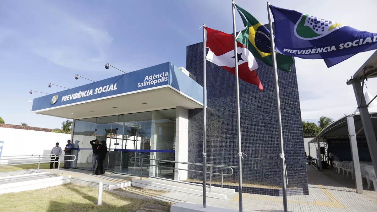 sindicatos tentam retomar descontos em folha de aposentados.webp