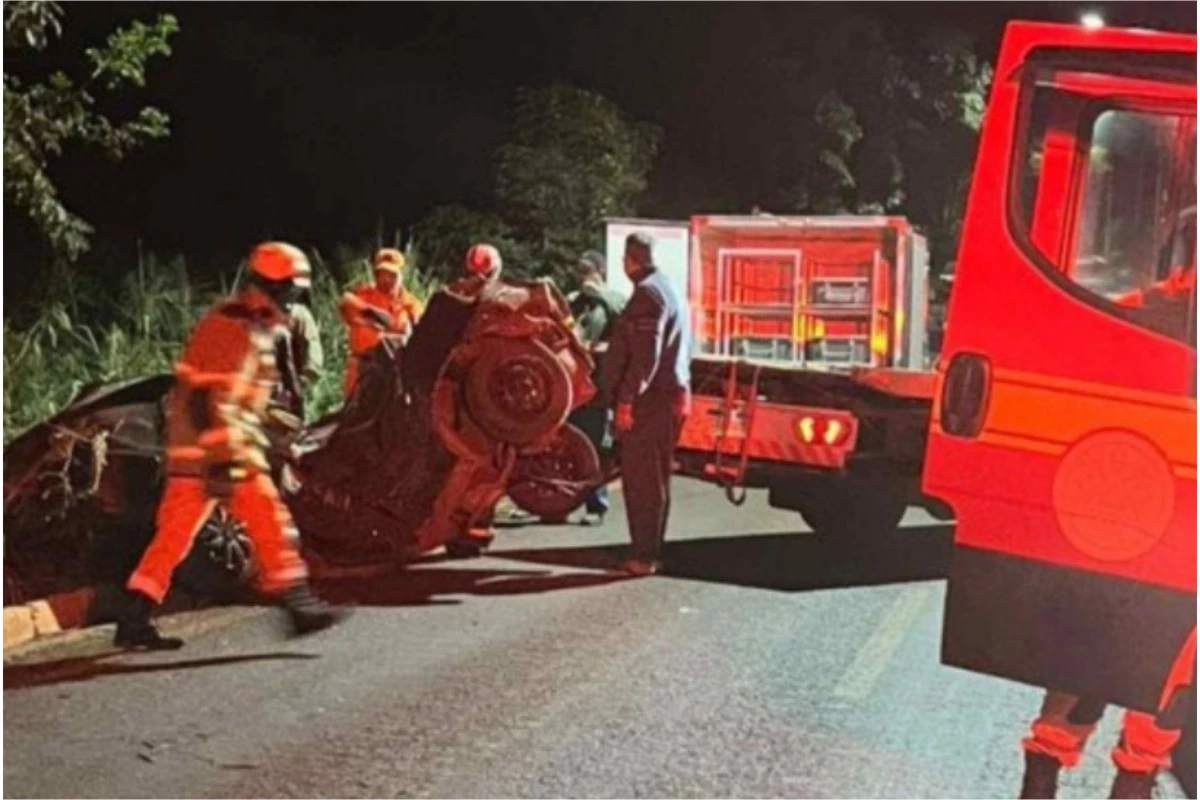 Acidente com carro deixa quatro jovens mortos e três feridos 31 1News Brasil