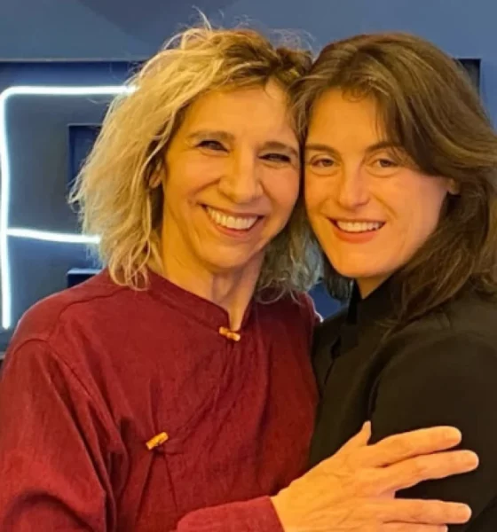 Alessandra Maestrini posta foto rara beijando namorada 26 anos.webp
