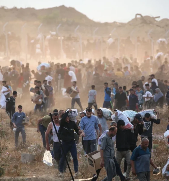 Israel ordena retirada no norte de Gaza em meio.webp