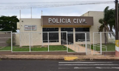 Padrasto e preso suspeito de estuprar enteada por anos.webp