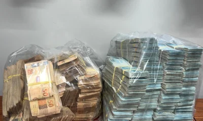 Policia encontra R11 milhao em especie dentro de carro.webp