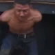 Suspeito foge da policia durante programa ao vivo.webp