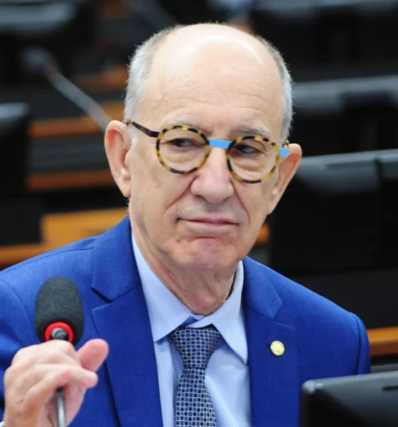 Teclei errado diz Rui Falcao sobre voto favoravel a.webp