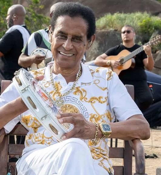 morre um dos maiores nomes da musica brasileira