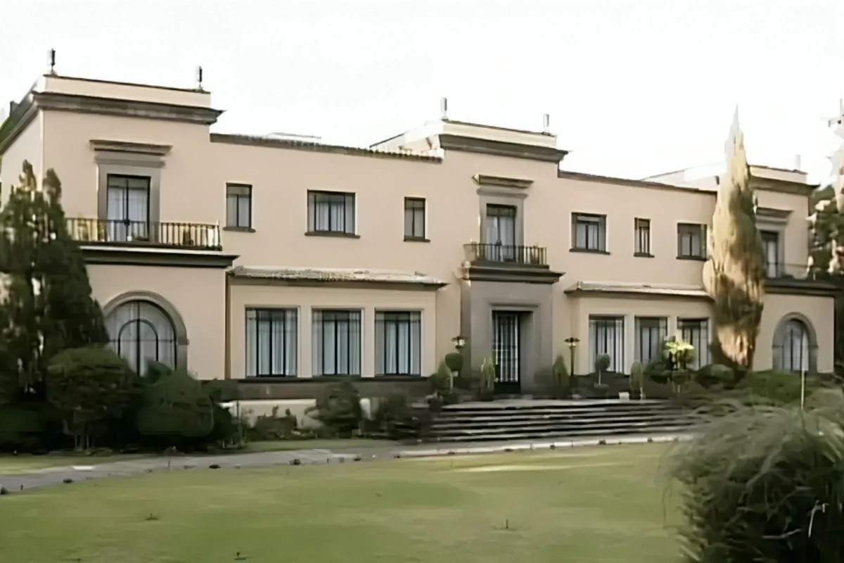 Do luxo ao esquecimento: o que restou da Mansão Bracho de A Usurpadora? 34 1News Brasil