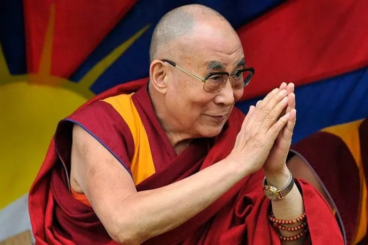 Aos 90 anos, Dalai Lama fala sobre viver mais 40 anos 31 1News Brasil