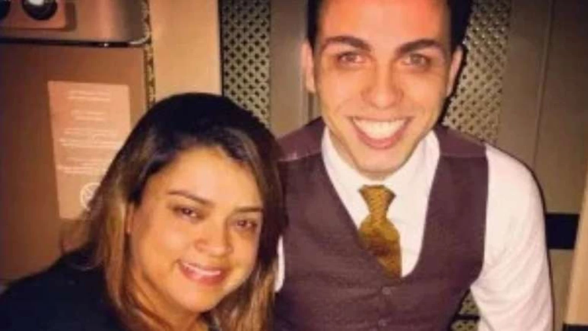 Comissario revela pedido de Preta Gil em voo Ela.webp
