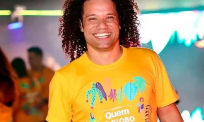 Ele participou do BBB mas agora esta em situacao.webp