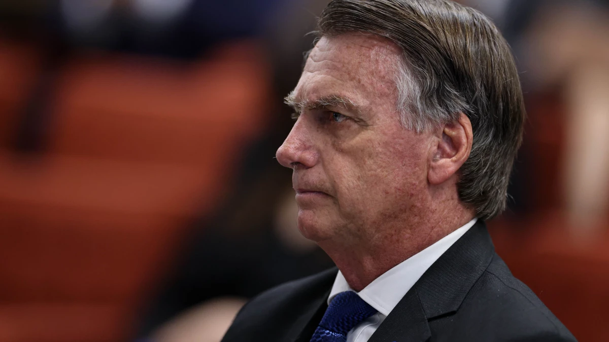 Juristas listam exageros em decisoes de Moraes contra Bolsonaro.webp
