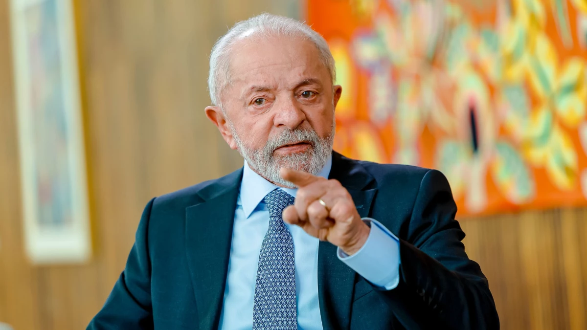 Lula diz que Bolsonaro e um fujao e define.webp