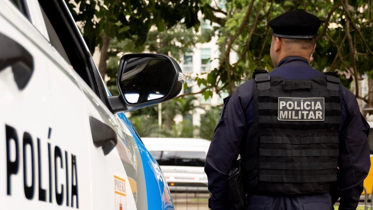 Policial militar reformado e morto a tiros em Bangu.webp