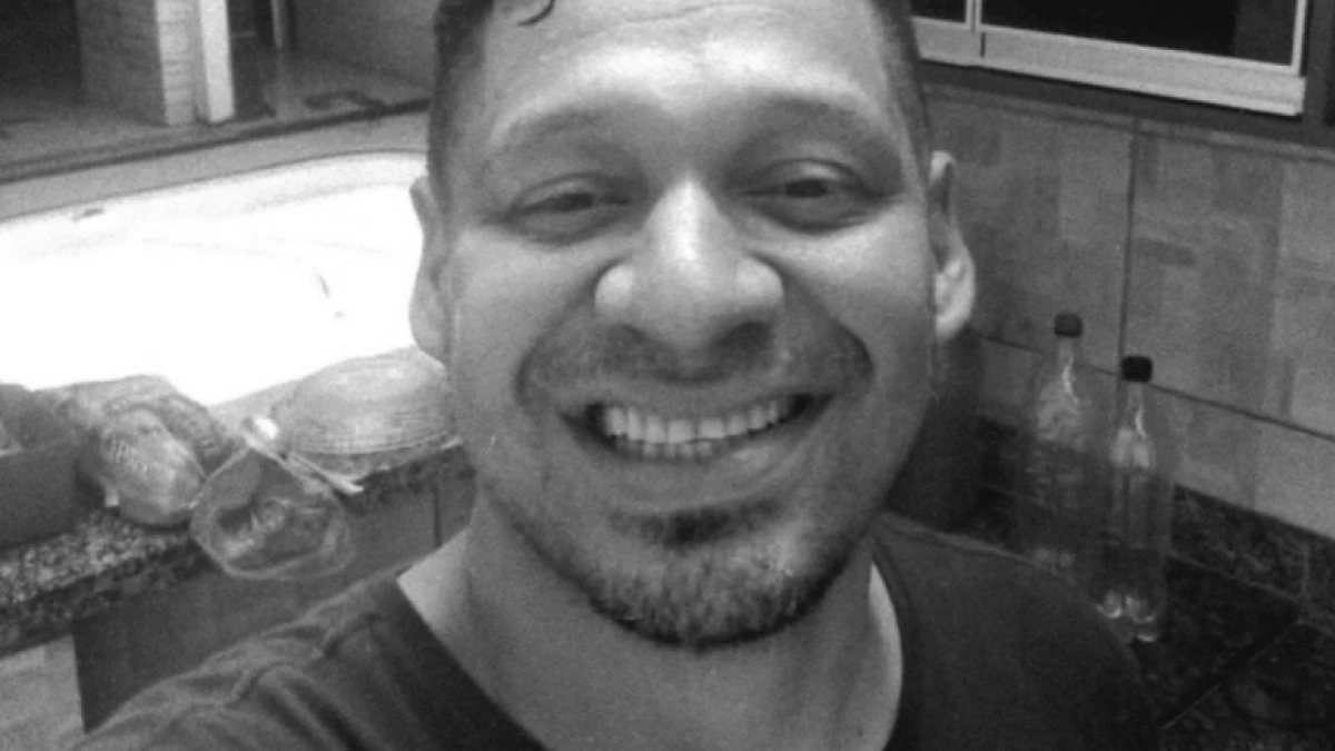 Suspeito de matar a tiros ex jogador da Selecao Brasileira.webp